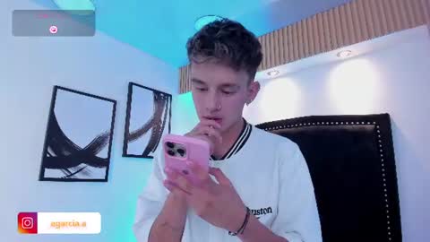 Snapshot of liamwild20 chatting on June 15, 2026, 4:36 am liam online show from June 15, 2026, 4:36 am