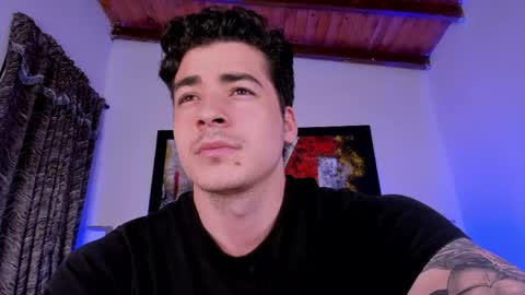 liamwyatt_ online show from May 2, 2026, 3:44 am
