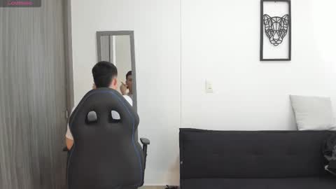 Snapshot of lian_eathan chatting on October 13, 2025, 7:14 pm lian_eathan online show from October 13, 2025, 7:14 pm