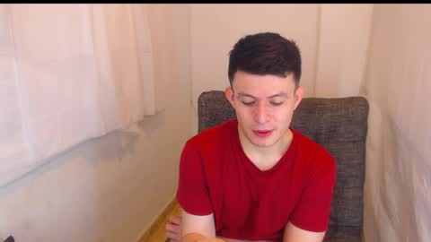 Snapshot of lian_eathan chatting on January 14, 2026, 5:40 pm lian_eathan online show from January 14, 2026, 5:40 pm