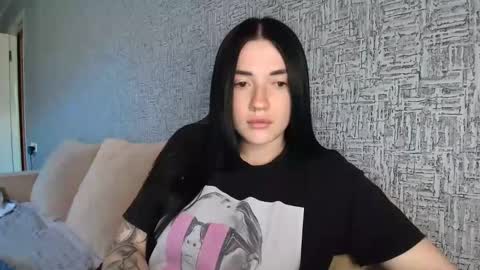 Snapshot of liana_diva chatting on May 6, 2026, 10:53 am liana_diva online show from May 6, 2026, 10:53 am