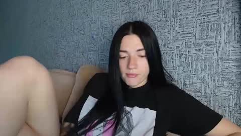 Snapshot of liana_diva chatting on June 7, 2026, 11:03 am liana_diva online show from June 7, 2026, 11:03 am