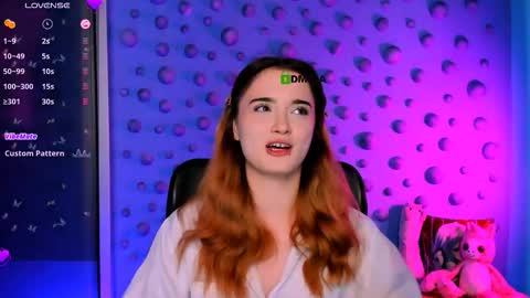 Little Liana  online show from November 26, 2025, 8:43 pm