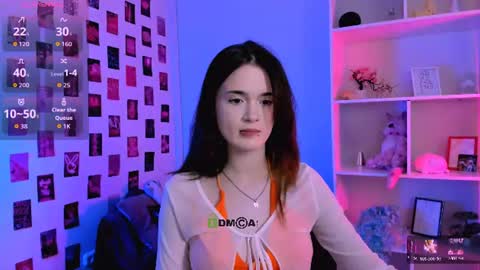 Snapshot of liana_kisses chatting on June 17, 2026, 6:53 pm Little Liana online show from June 17, 2026, 6:53 pm