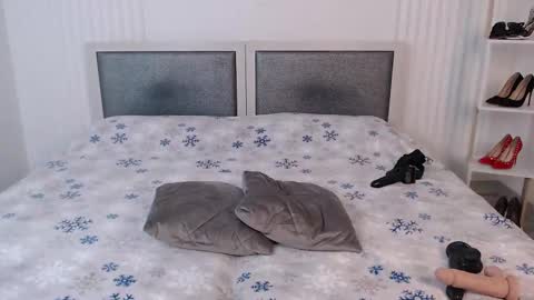 Liana online show from February 22, 2025, 1:46 pm