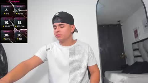 Snapshot of lianfox_ chatting on June 23, 2026, 12:36 pm lianfox_ online show from June 23, 2026, 12:36 pm