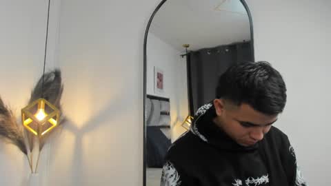 Snapshot of lianfox_ chatting on June 25, 2026, 12:09 pm lianfox_ online show from June 25, 2026, 12:09 pm