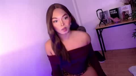 CALL ME LIANNA online show from July 7, 2026, 9:19 pm
