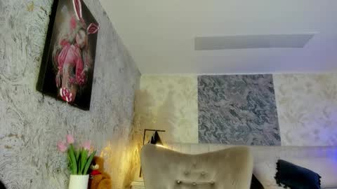 Lian online show from January 8, 2026, 8:00 pm