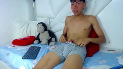 LIAR online show from April 10, 2026, 8:57 pm