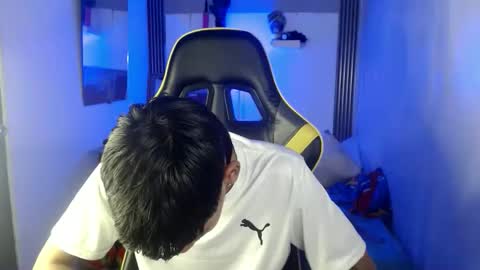 Snapshot of liarr_ chatting on May 23, 2026, 5:12 am LIAR online show from May 23, 2026, 5:12 am