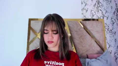 liaross online show from July 10, 2026, 10:01 pm