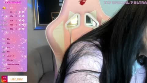 Snapshot of liat_hoz chatting on January 10, 2025, 9:23 am Dani online show from January 10, 2025, 9:23 am