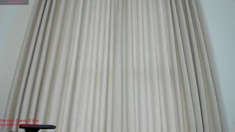 Snapshot of liavee chatting on December 25, 2024, 3:08 am Lia online show from December 25, 2024, 3:08 am