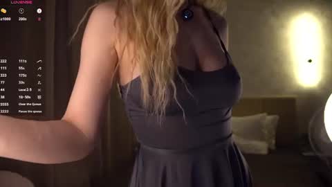 Snapshot of libbyshepard chatting on June 13, 2026, 3:21 pm Elena online show from June 13, 2026, 3:21 pm