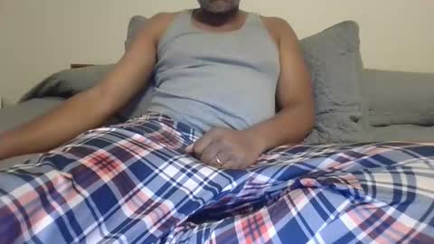 Snapshot of lickingblkpussyfetish chatting on December 17, 2025, 4:40 am Cookie Monster online show from December 17, 2025, 4:40 am