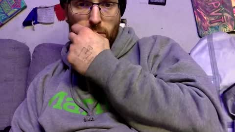 IM A BAD DAWGY WOOF WOOF online show from November 11, 2025, 6:02 am