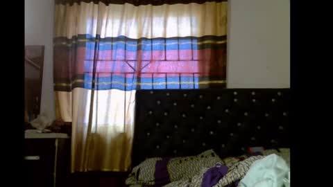 lickmefuckmex online show from September 13, 2025, 9:31 am