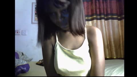 lickmefuckmex online show from February 19, 2026, 7:37 am