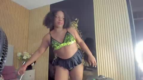 Snapshot of licyevans chatting on June 20, 2026, 7:38 pm licy online show from June 20, 2026, 7:38 pm