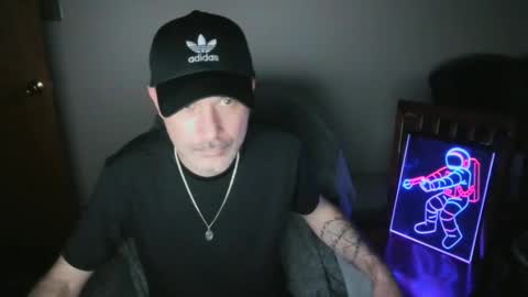 Snapshot of lieutenant85 chatting on January 22, 2025, 10:59 pm LT85 online show from January 22, 2025, 10:59 pm