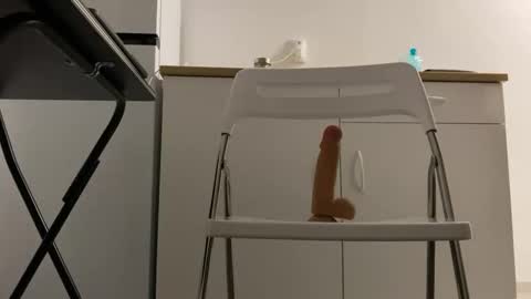 Snapshot of liferacw chatting on March 12, 2025, 8:41 pm SofieXxxDoll online show from March 12, 2025, 8:41 pm