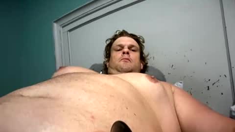 liftedlips online show from May 15, 2026, 1:56 am