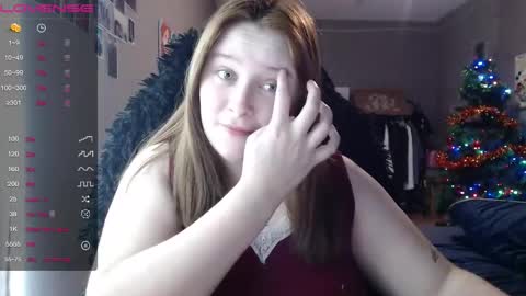 Snapshot of light_lunaa chatting on January 8, 2026, 3:36 pm light_lunaa online show from January 8, 2026, 3:36 pm