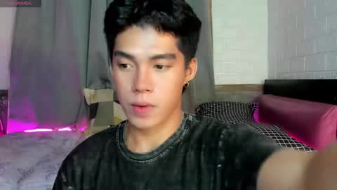 Jt online show from September 9, 2025, 5:23 pm