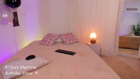 Snapshot of liia_sweett chatting on October 1, 2025, 3:51 pm Lia Sweet online show from October 1, 2025, 3:51 pm