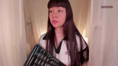 Snapshot of liia_sweett chatting on October 29, 2025, 3:14 pm Lia Sweet online show from October 29, 2025, 3:14 pm