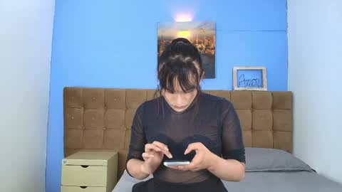 Snapshot of liiaa_sweett_ chatting on May 22, 2026, 1:17 pm Liiaa Sweett online show from May 22, 2026, 1:17 pm