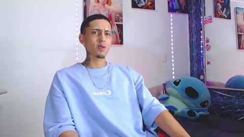 Snapshot of liiaam_lee_ chatting on November 2, 2025, 2:41 pm Daniel online show from November 2, 2025, 2:41 pm