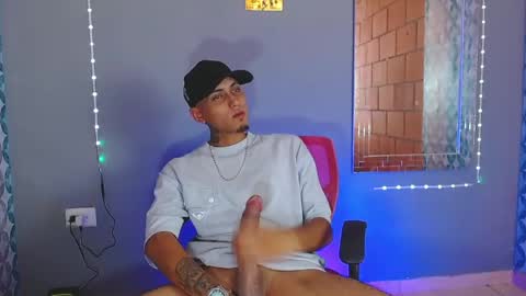 Snapshot of liiaam_lee_ chatting on June 4, 2026, 8:59 pm Daniel online show from June 4, 2026, 8:59 pm