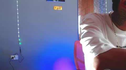 Snapshot of liiaam_lee_ chatting on June 11, 2026, 9:35 pm Daniel online show from June 11, 2026, 9:35 pm