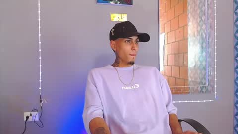 Snapshot of liiaam_lee_ chatting on June 18, 2026, 9:19 pm Daniel online show from June 18, 2026, 9:19 pm