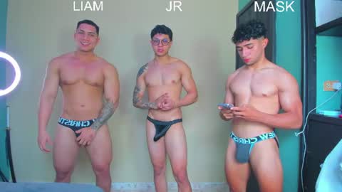 Snapshot of liiam_jesus chatting on July 19, 2026, 7:50 pm liiam_jesus online show from July 19, 2026, 7:50 pm