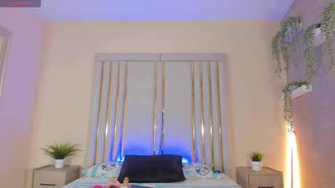 liincostelloo online show from March 8, 2025, 7:42 pm