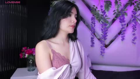 Snapshot of liinzy_rouse chatting on March 18, 2026, 3:37 pm Brittany online show from March 18, 2026, 3:37 pm