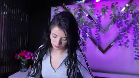 Snapshot of liinzy_rouse chatting on April 6, 2026, 3:24 pm Brittany online show from April 6, 2026, 3:24 pm