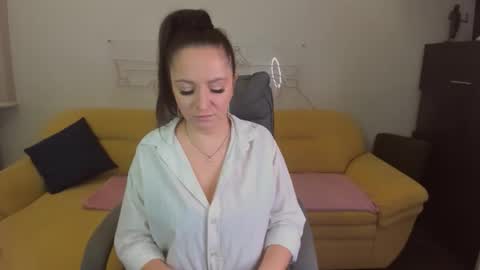 Lika online show from October 3, 2025, 4:04 pm