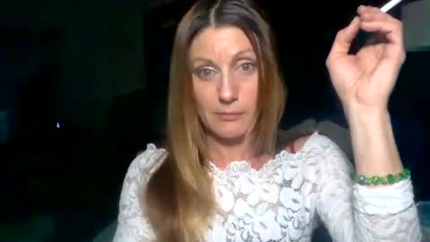 likerightnow online show from December 21, 2025, 11:06 am