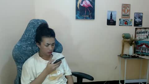 Snapshot of likliklicklengleng chatting on February 16, 2025, 11:59 am Leng online show from February 16, 2025, 11:59 am