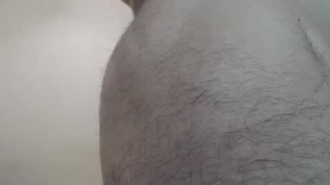 Snapshot of likwidator84 chatting on February 21, 2025, 12:06 pm Maximus online show from February 21, 2025, 12:06 pm