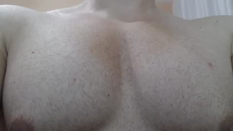 Snapshot of likwidator84 chatting on September 30, 2025, 11:04 am Maximus online show from September 30, 2025, 11:04 am