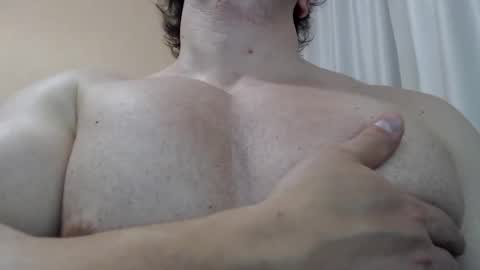 Snapshot of likwidator84 chatting on June 8, 2026, 1:39 am Maximus online show from June 8, 2026, 1:39 am