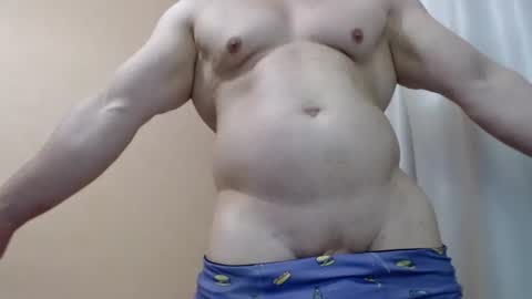 Snapshot of likwidator84 chatting on July 10, 2026, 12:04 am Maximus online show from July 10, 2026, 12:04 am