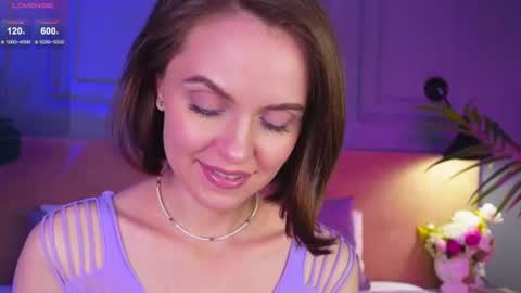 Lilian online show from August 3, 2026, 7:39 pm