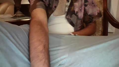Snapshot of lil_chodey chatting on July 5, 2026, 6:53 am Pablo online show from July 5, 2026, 6:53 am