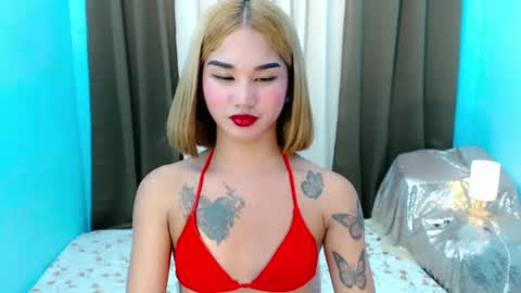 Snapshot of lil_fantacy chatting on May 23, 2026, 2:43 pm LILY online show from May 23, 2026, 2:43 pm
